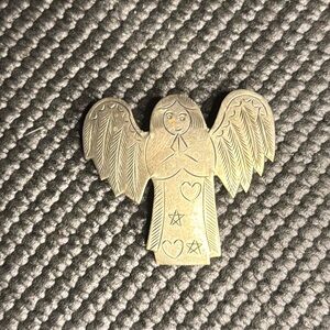 Silver metal Angel Brooch Vintage